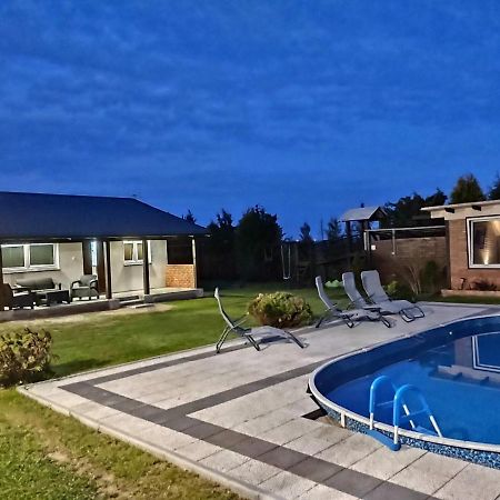 Domek Parterowy Apartamentowy Ostoja Rewal Buitenkant foto