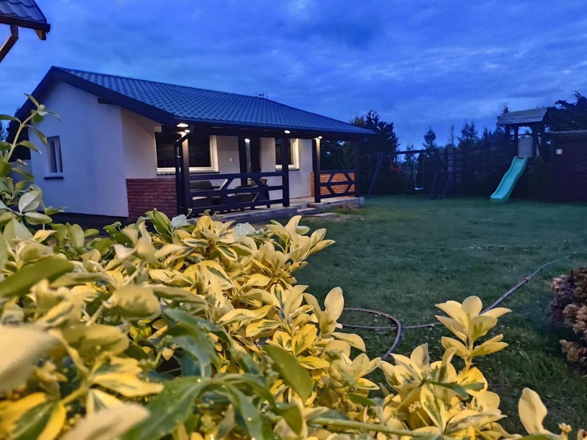 Domek Parterowy Apartamentowy Ostoja Rewal Buitenkant foto